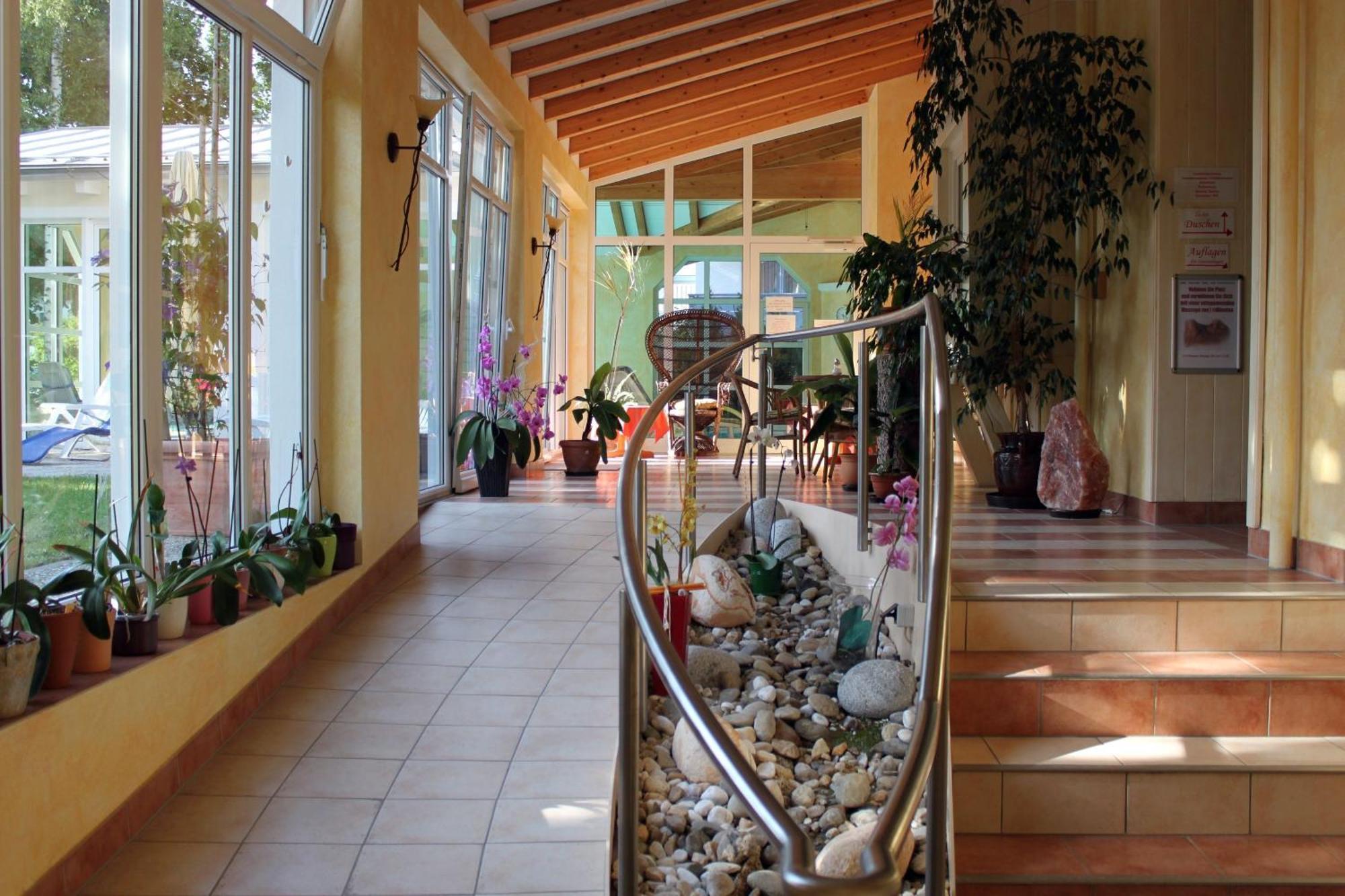 Hotel Quellenhof Бад Бирнбах Екстериор снимка