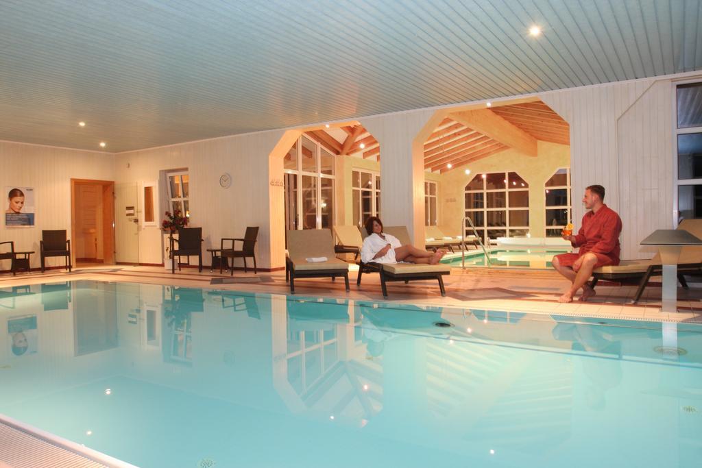 Hotel Quellenhof Бад Бирнбах Екстериор снимка